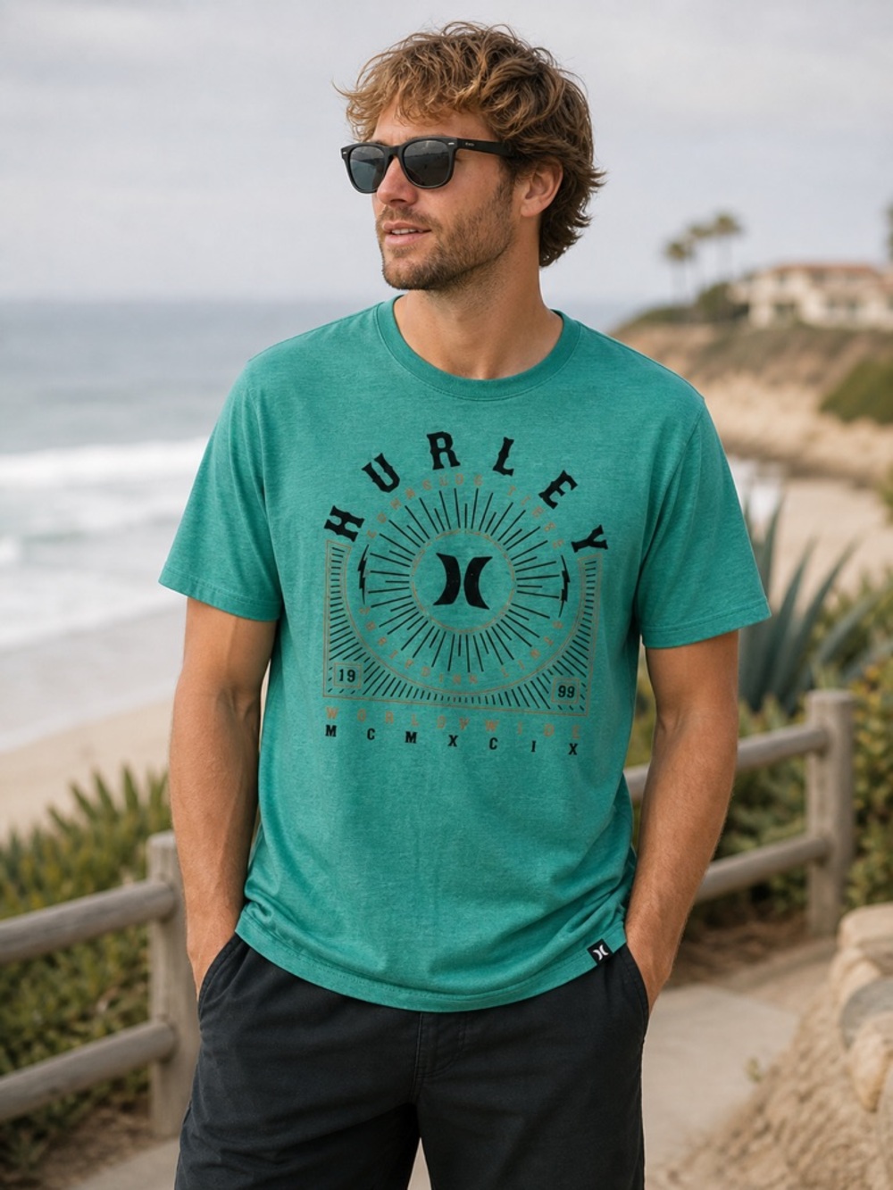 Hurley Men’s Green “Changing Tides,‎ Shredding Lines” Premium Fit Classic TShirt
